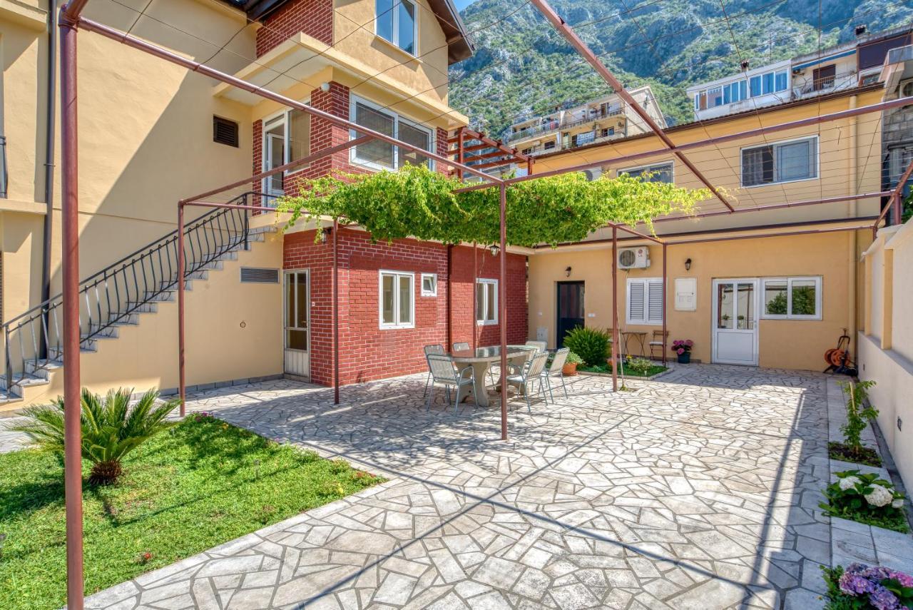 Boka Bay Paradise Apartments - Oasis Of Piece Kotor Exterior photo